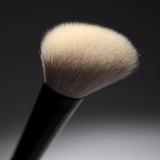 03 Powder Cheek Brush